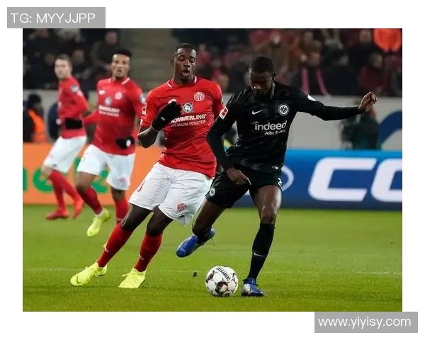 美因茨客场胜法兰克福，保级前景大好