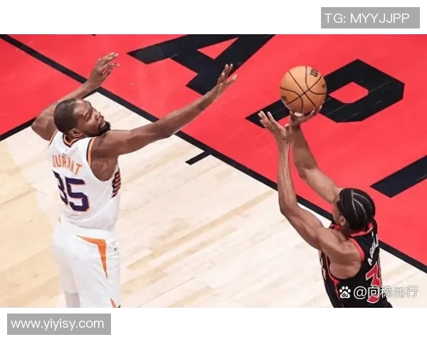 骑士与猛龙常规赛精彩对决回顾球员表现与战术分析全面解读