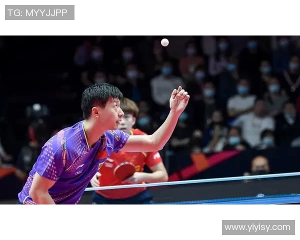 马丁内斯的传奇之路：从足球新星到世界级教练的成长历程